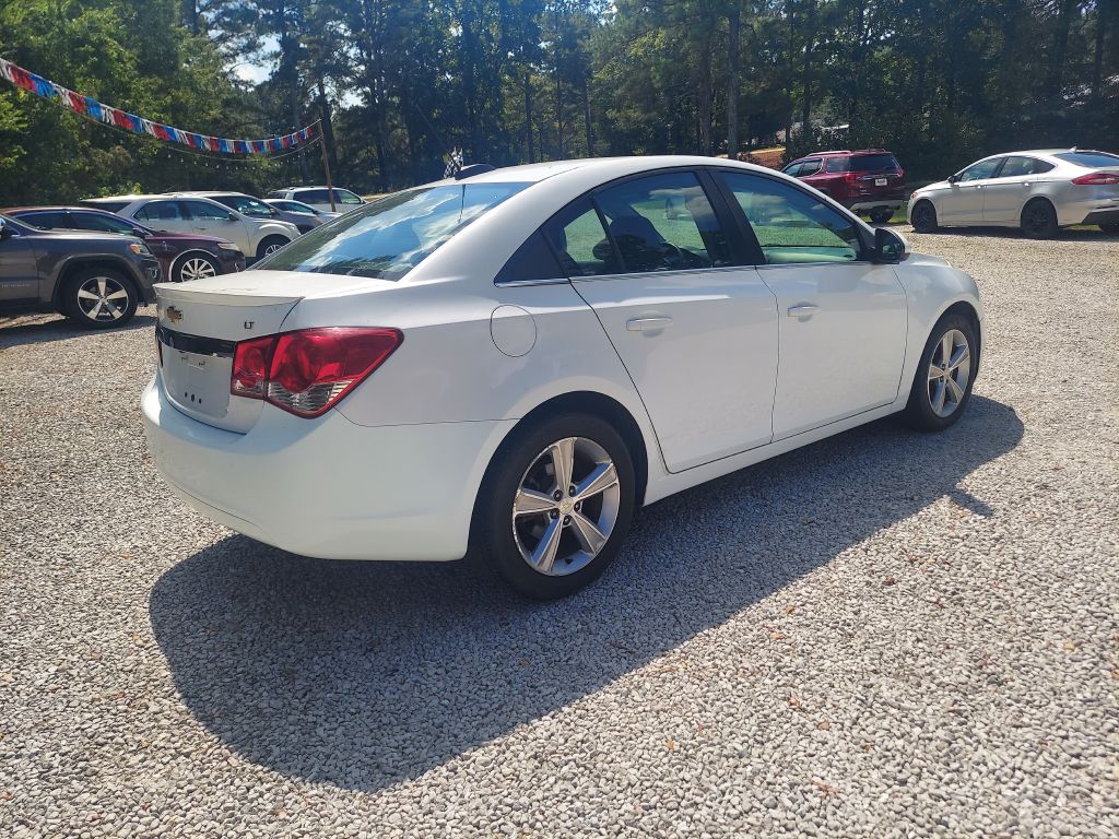 Photo 6 of this CHEVROLET CRUZE