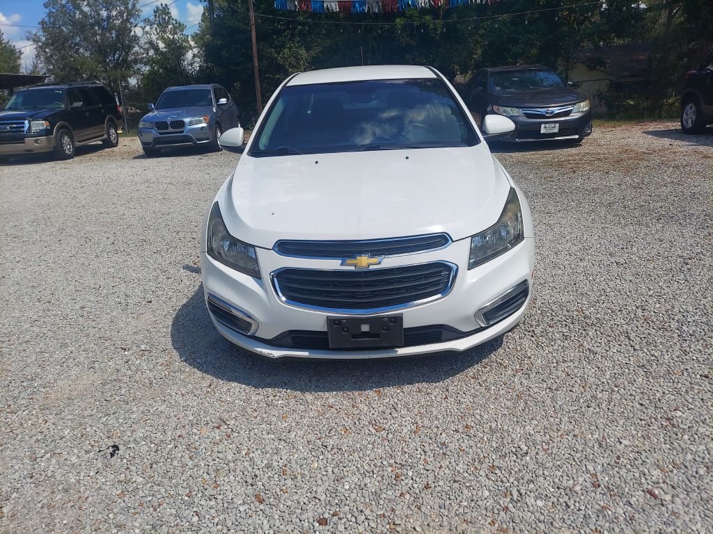 Photo 8 of this CHEVROLET CRUZE