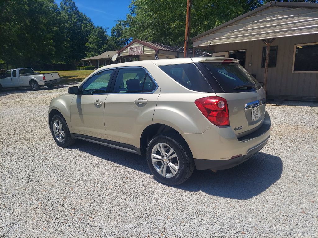 Photo 3 of this CHEVROLET EQUINOX