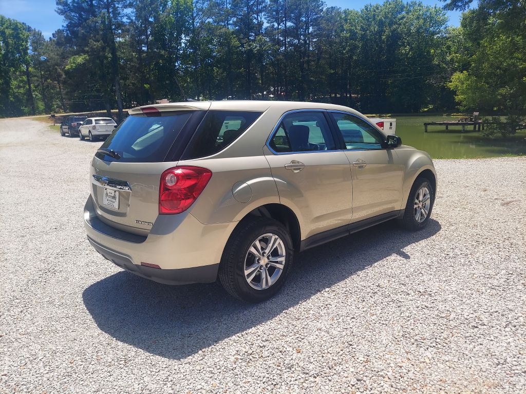 Photo 5 of this CHEVROLET EQUINOX