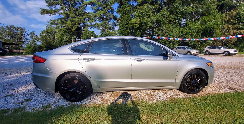 Photo 6 of this FORD FUSION