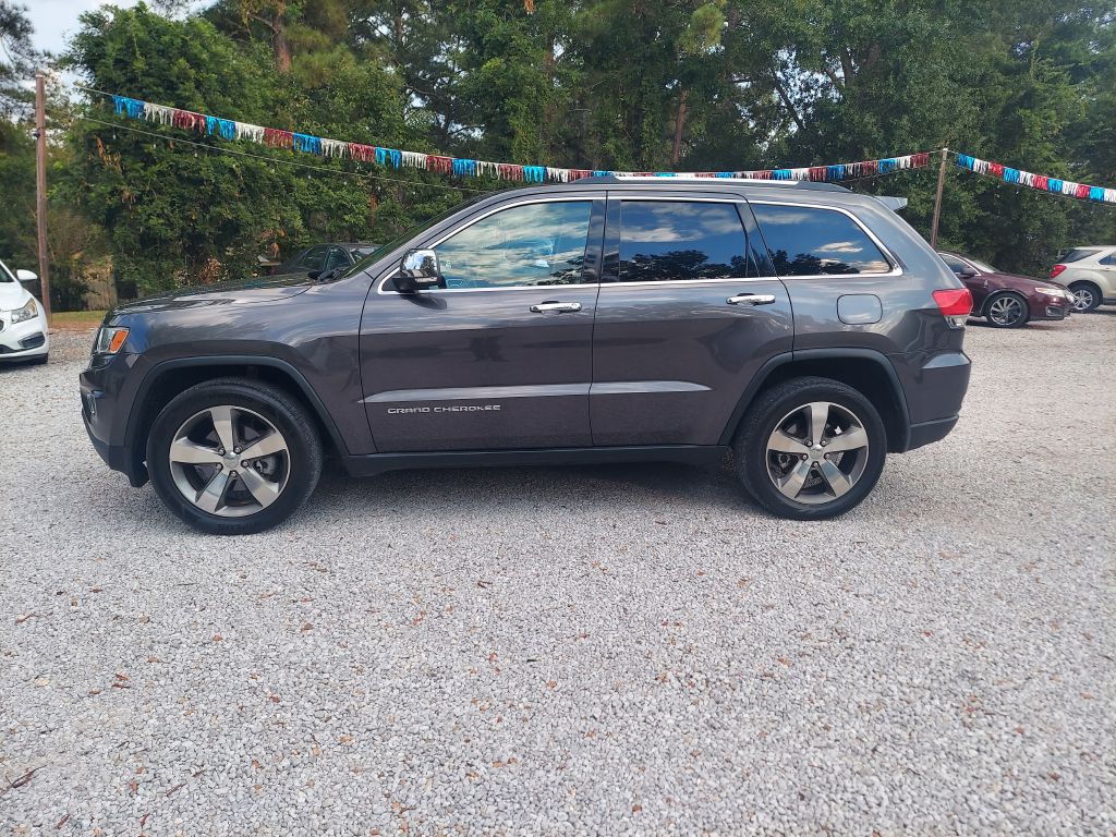 Photo 3 of this JEEP GRAND CHEROKEE