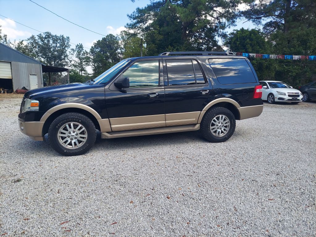 Photo 2 of this FORD EXPEDITION