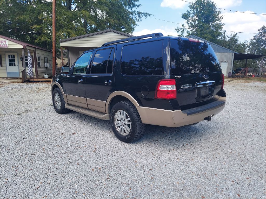Photo 3 of this FORD EXPEDITION