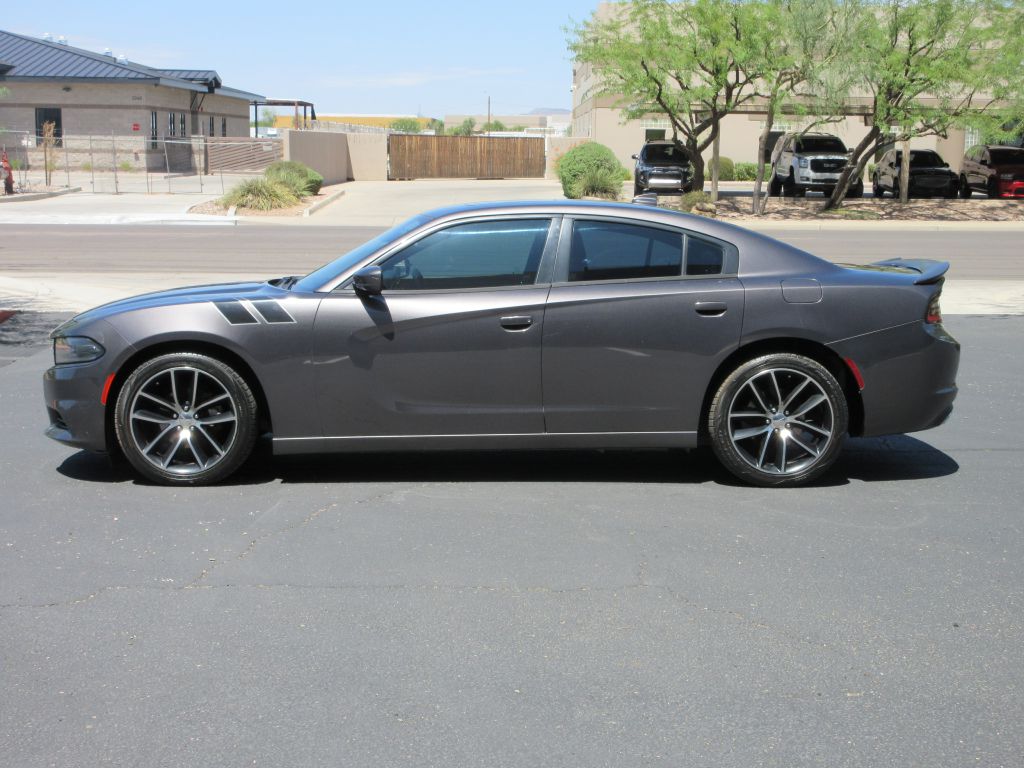Car Image 5
