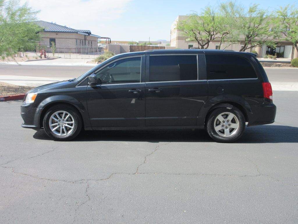 Car Image 5