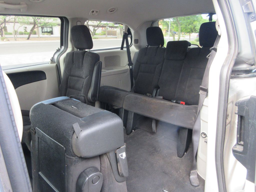 Car Image 10