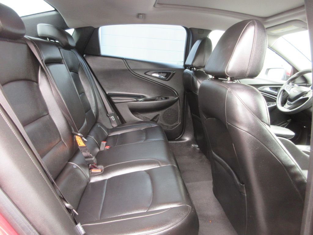 Car Image 11
