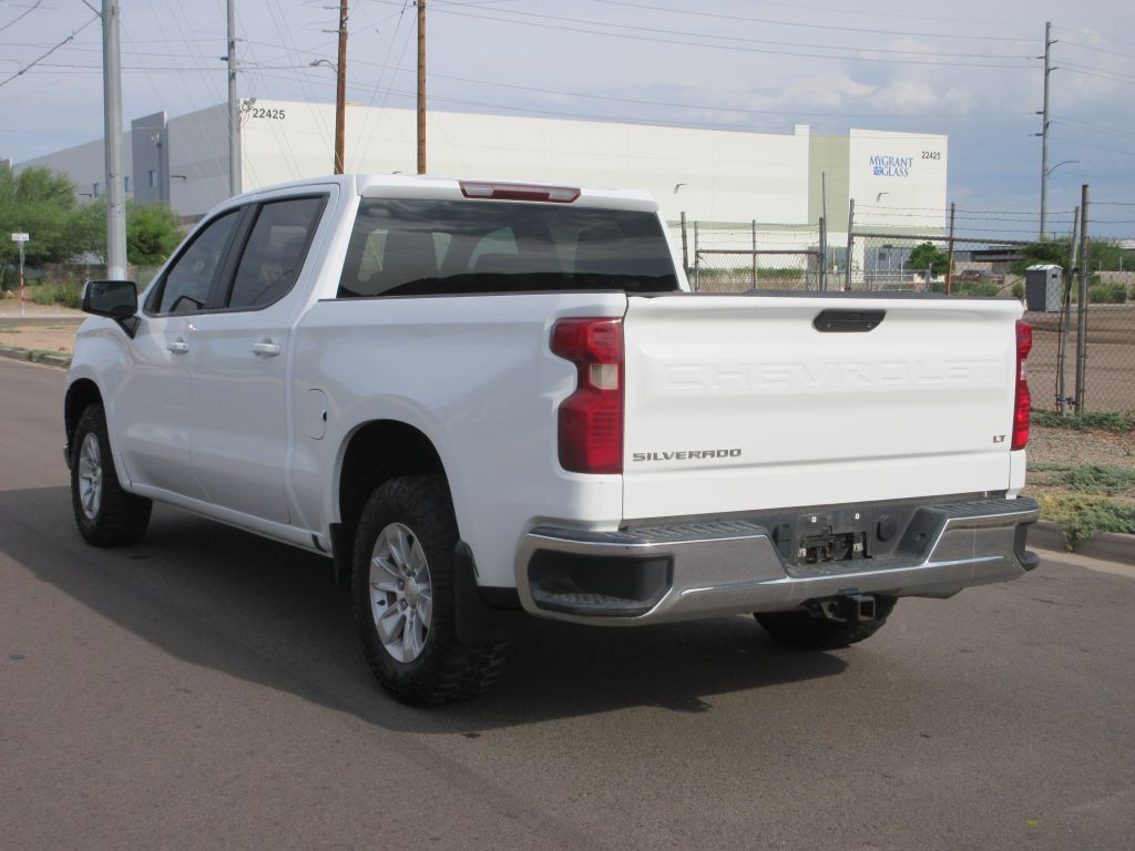 Car Image 4