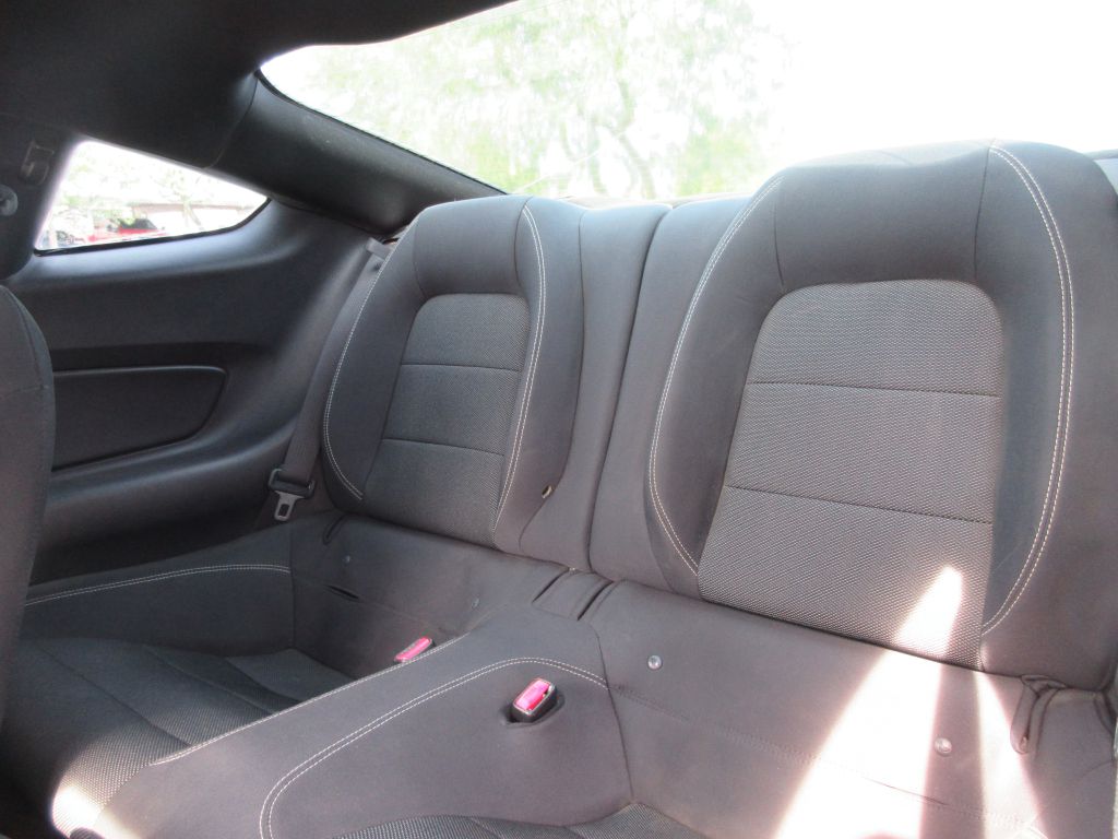 Car Image 10