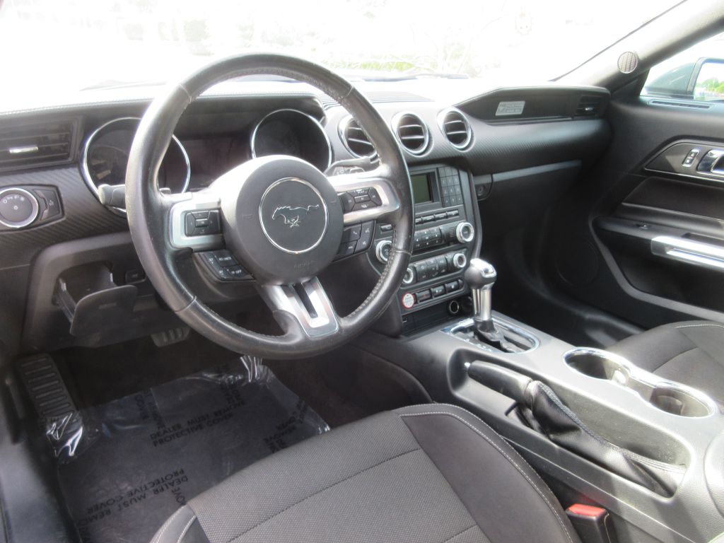 Car Image 11