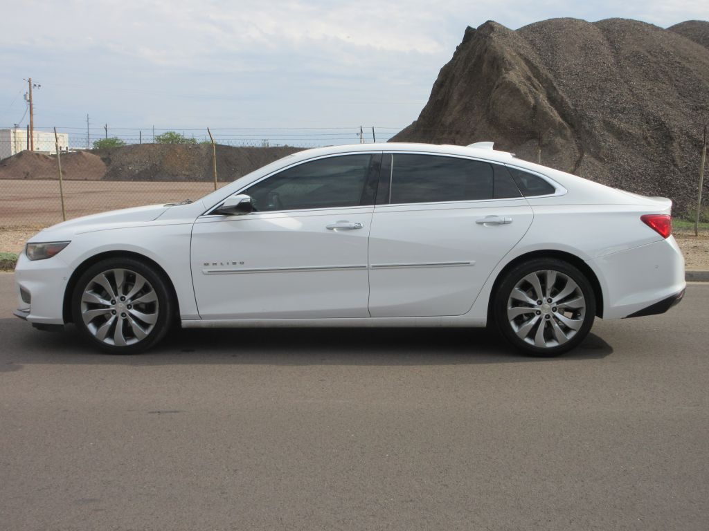 Car Image 5