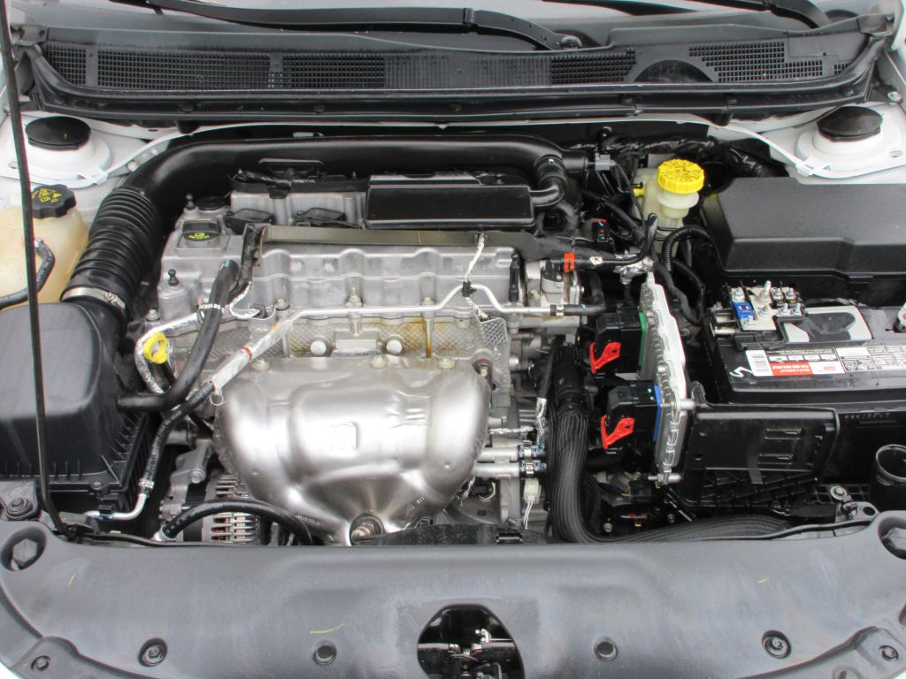 Car Image 14