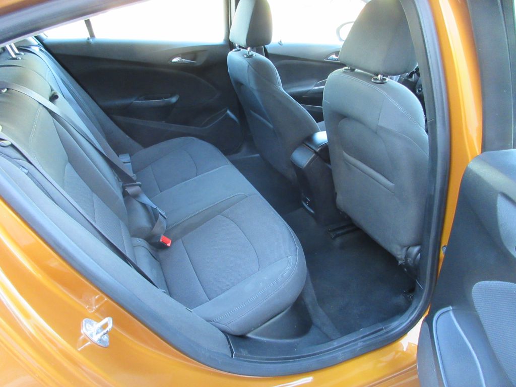 Car Image 11