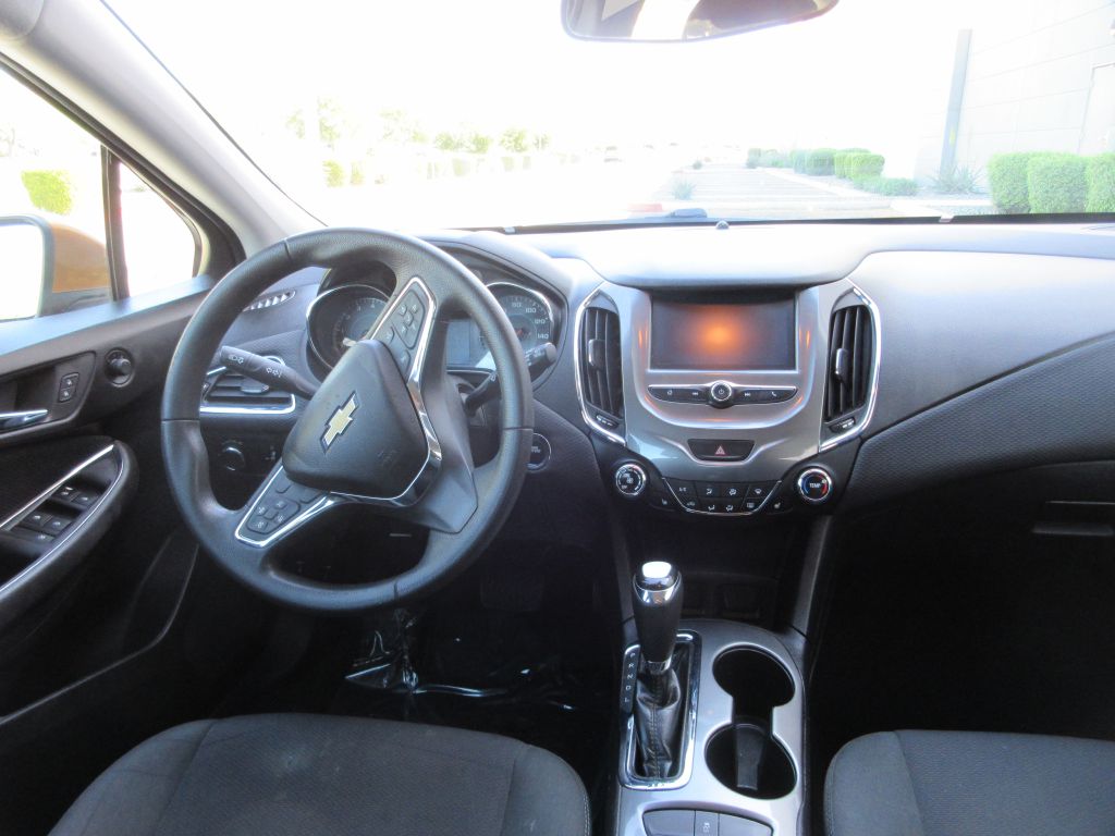 Car Image 12
