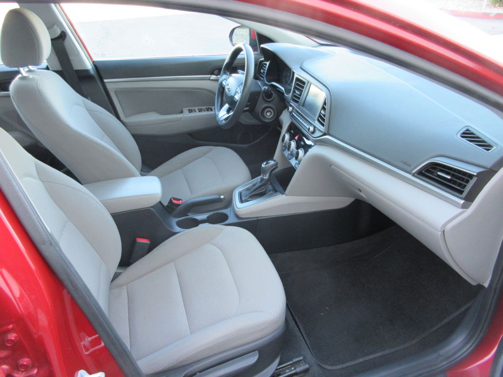 Car Image 12