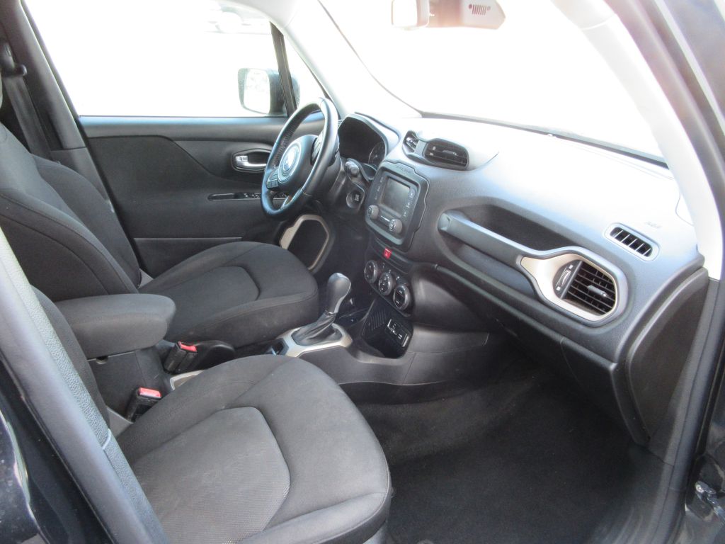 Car Image 12