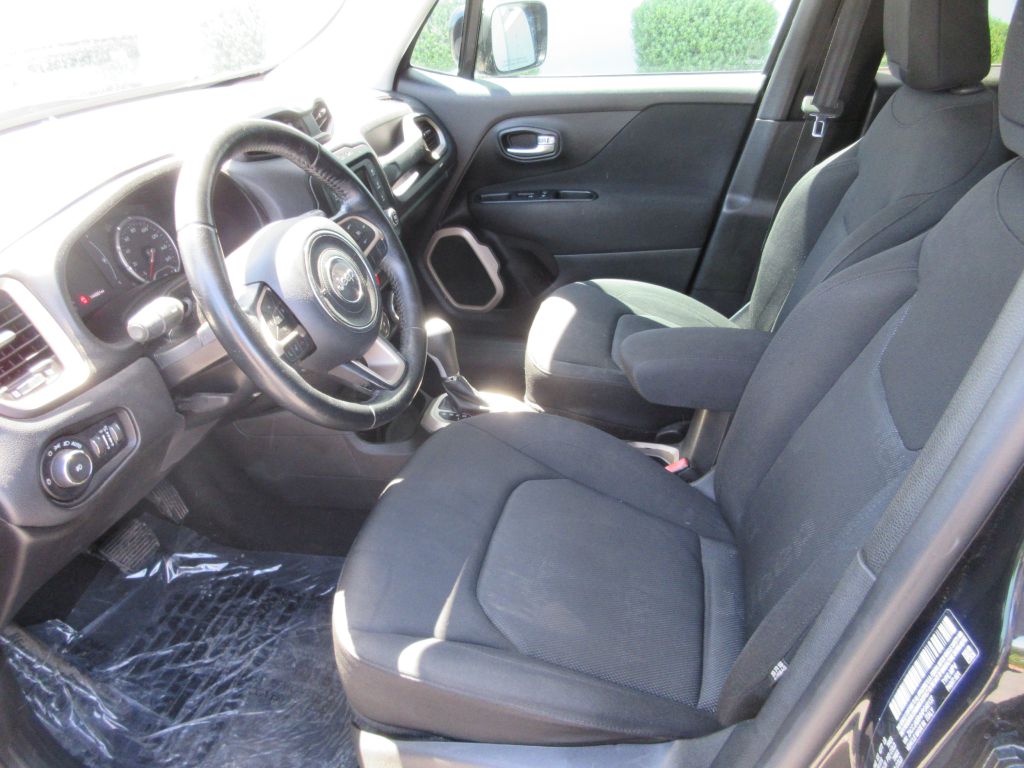 Car Image 8