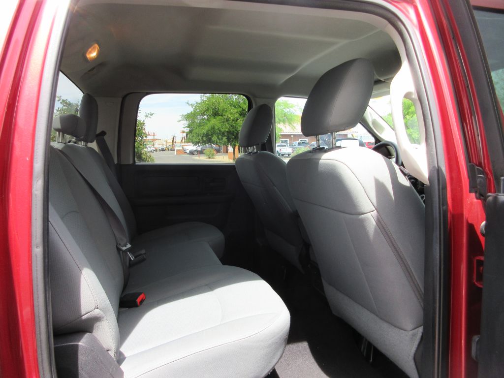 Car Image 11