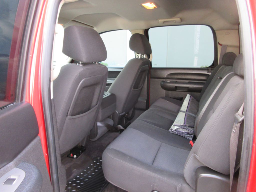 Car Image 9