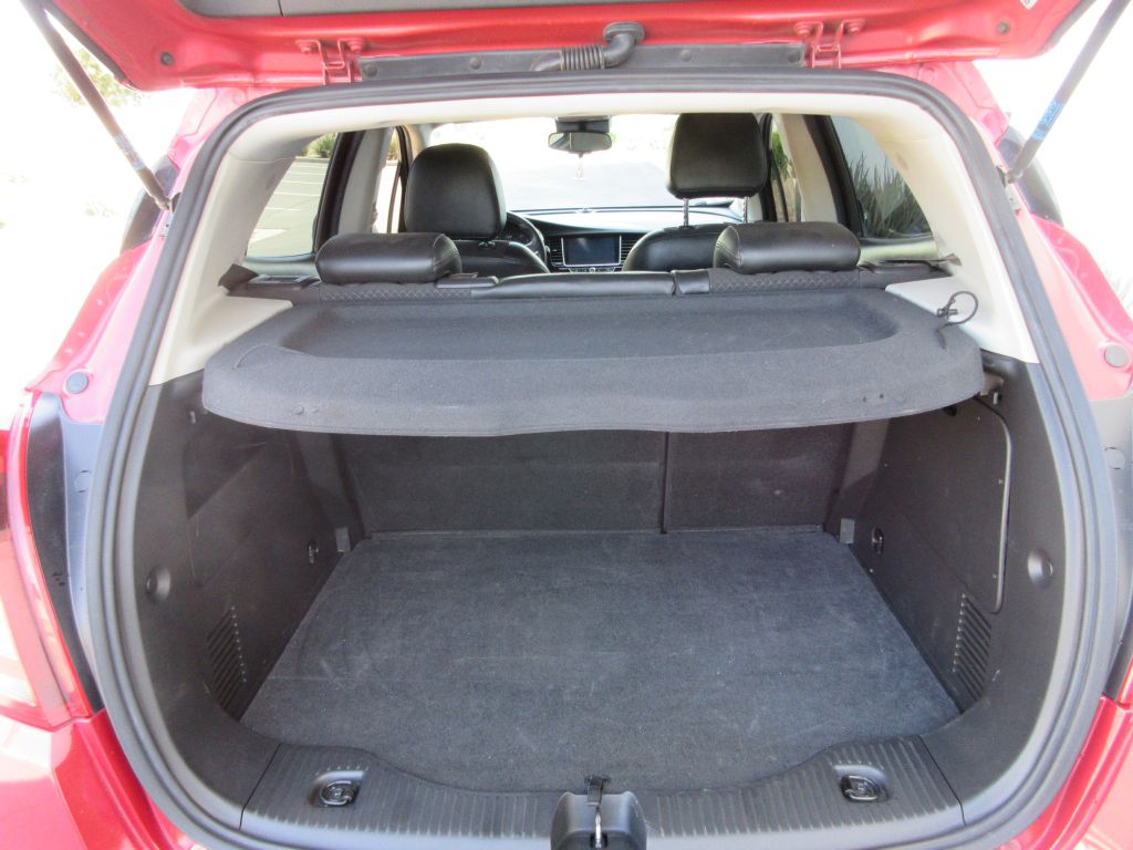 Car Image 12