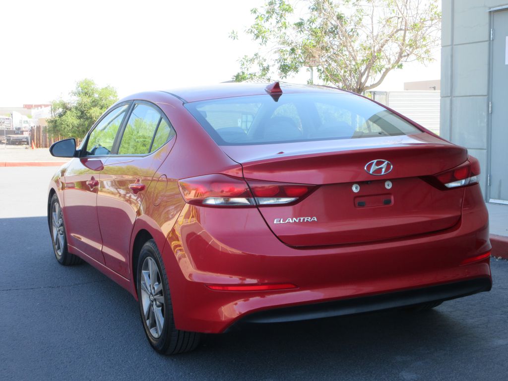 Car Image 4