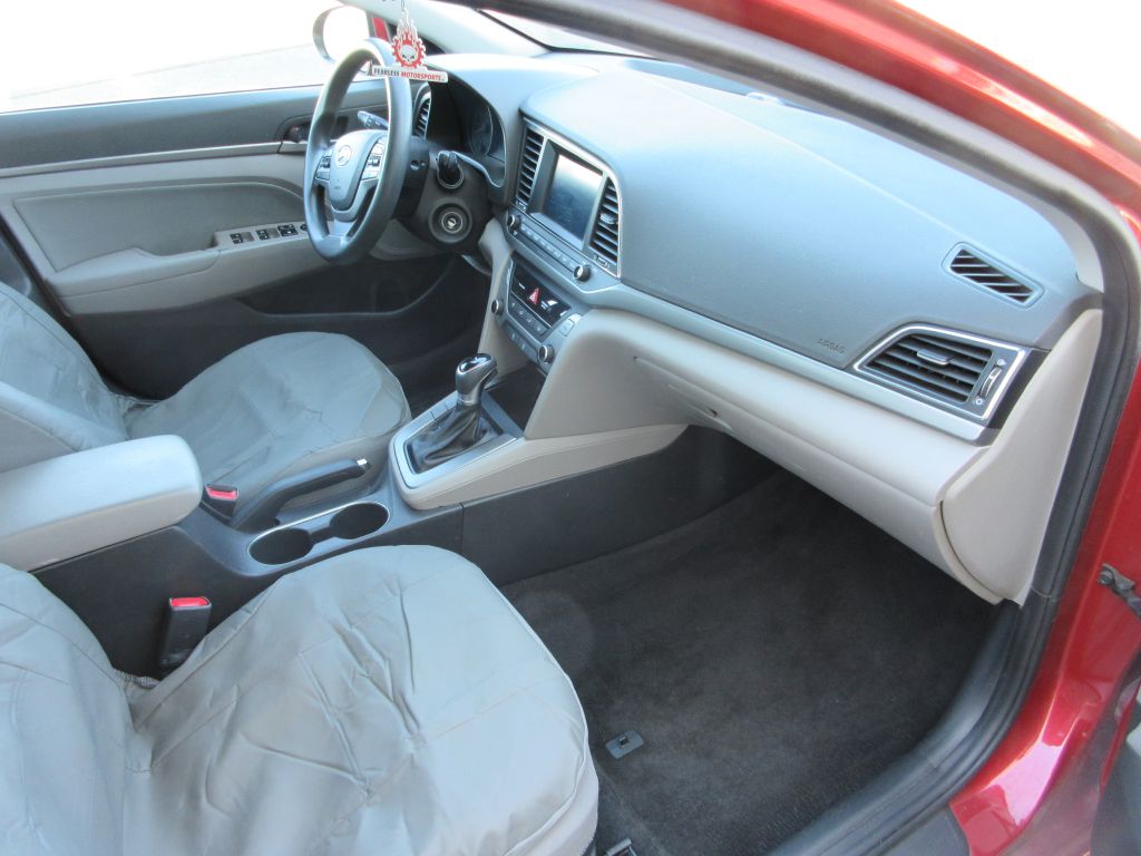 Car Image 10