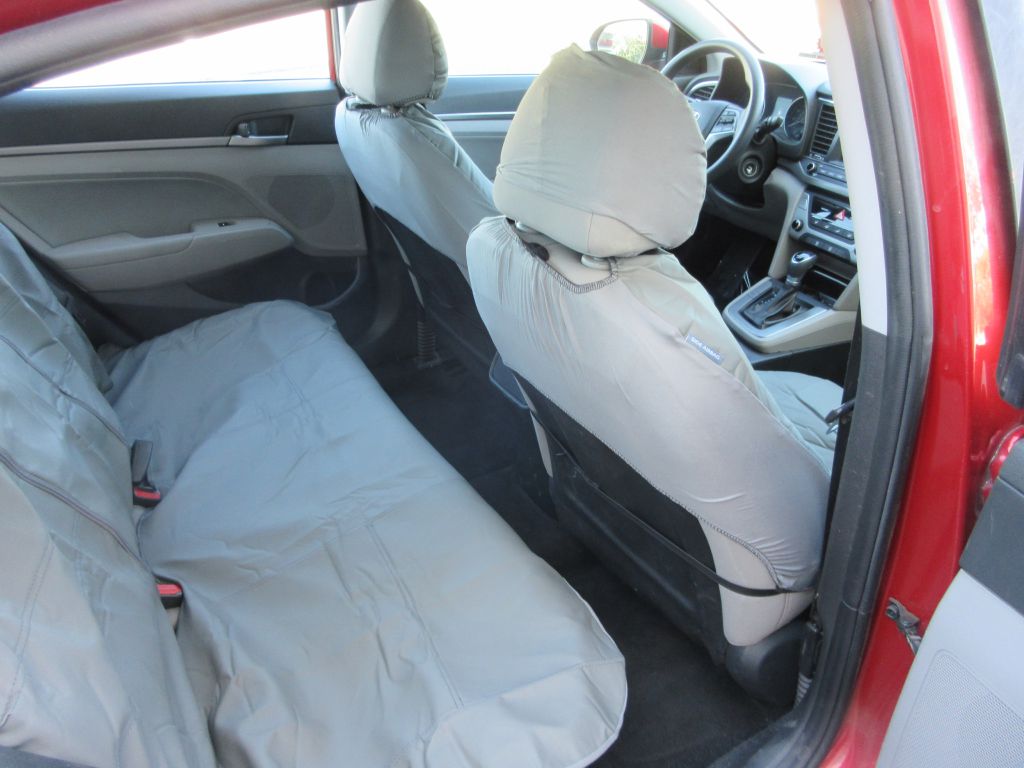 Car Image 11