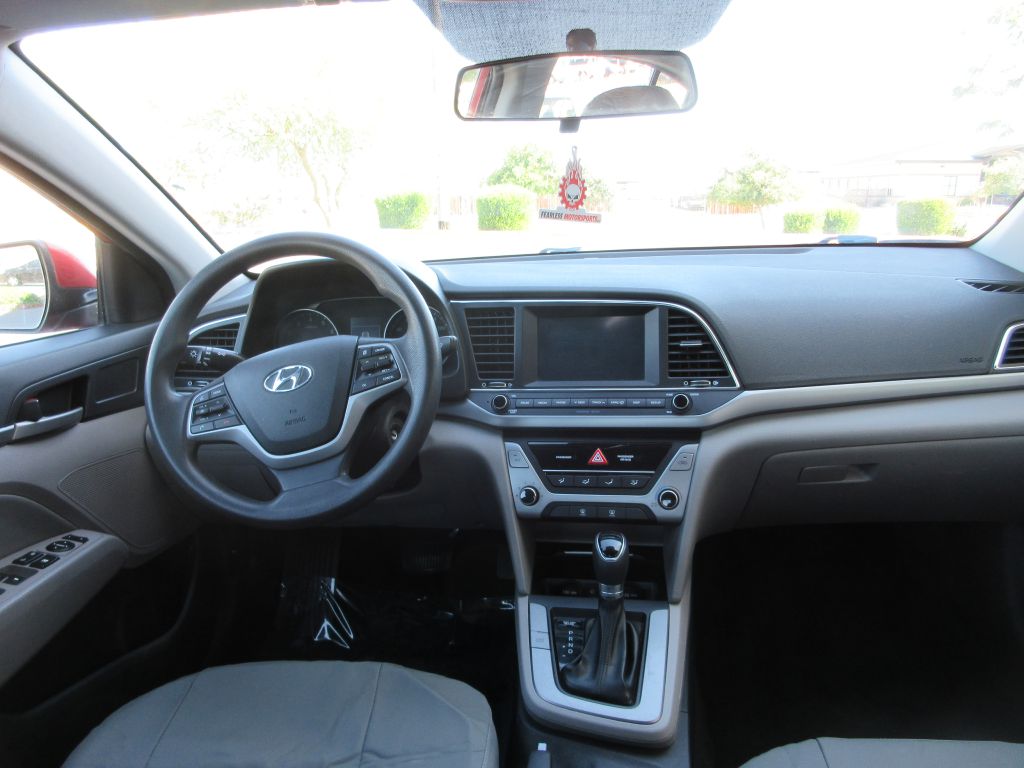 Car Image 12