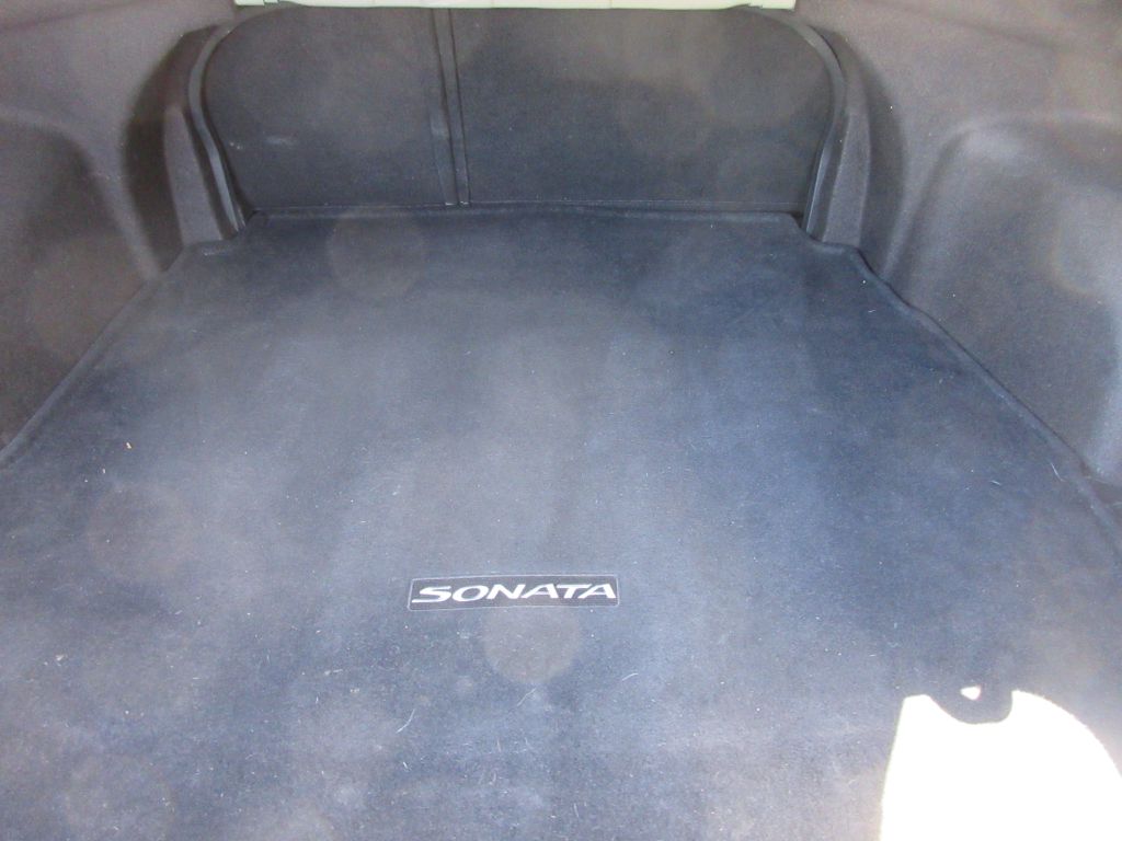 Car Image 12