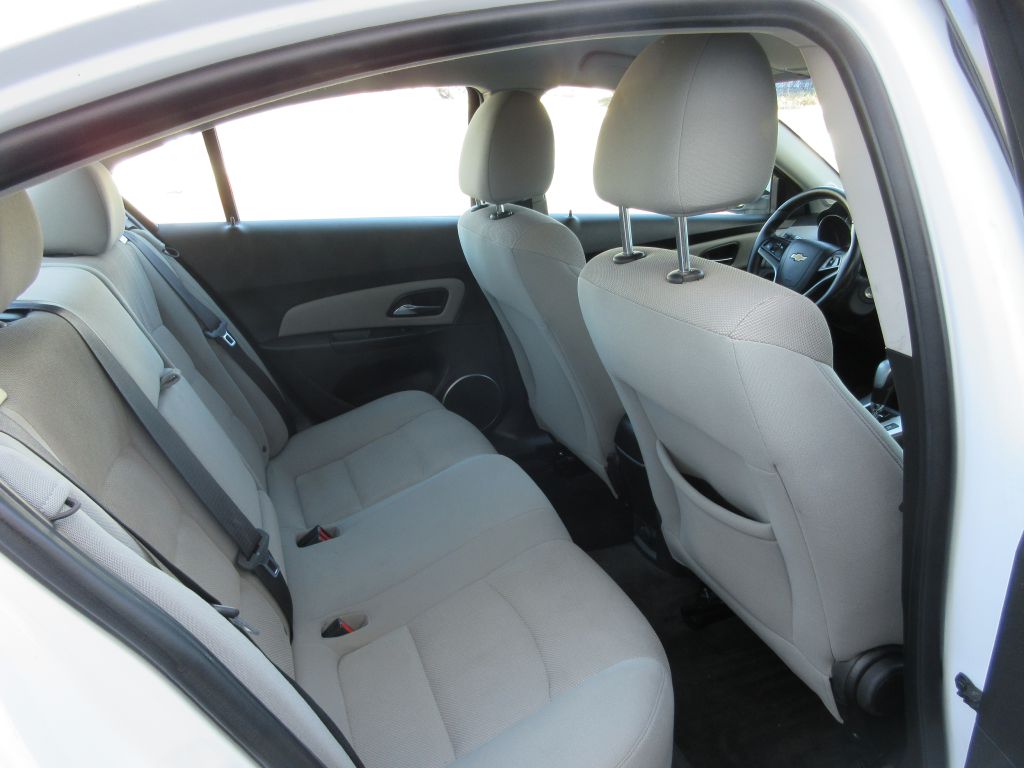 Car Image 11