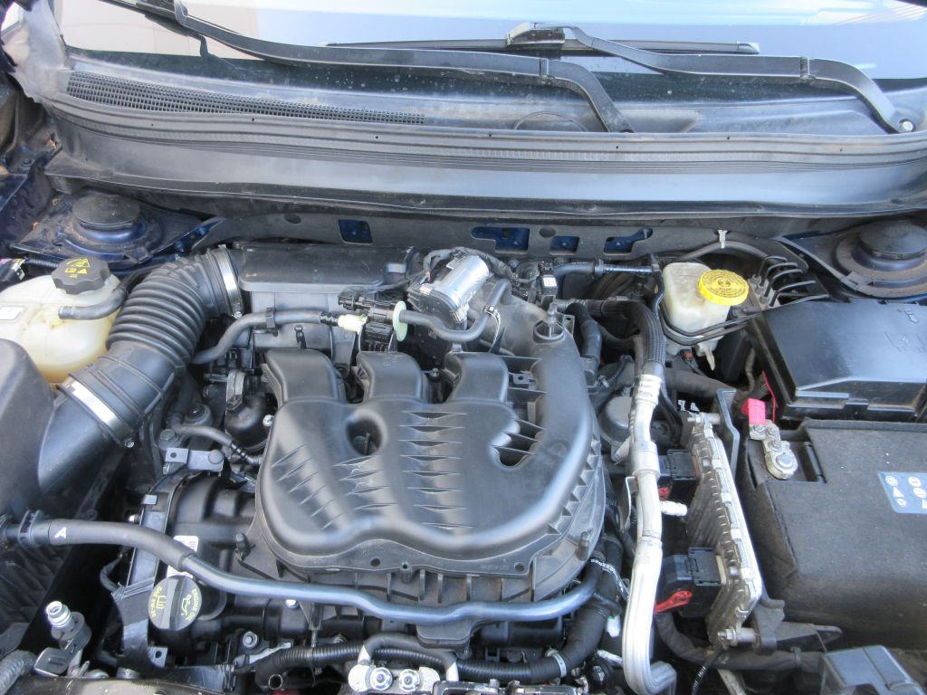 Car Image 14