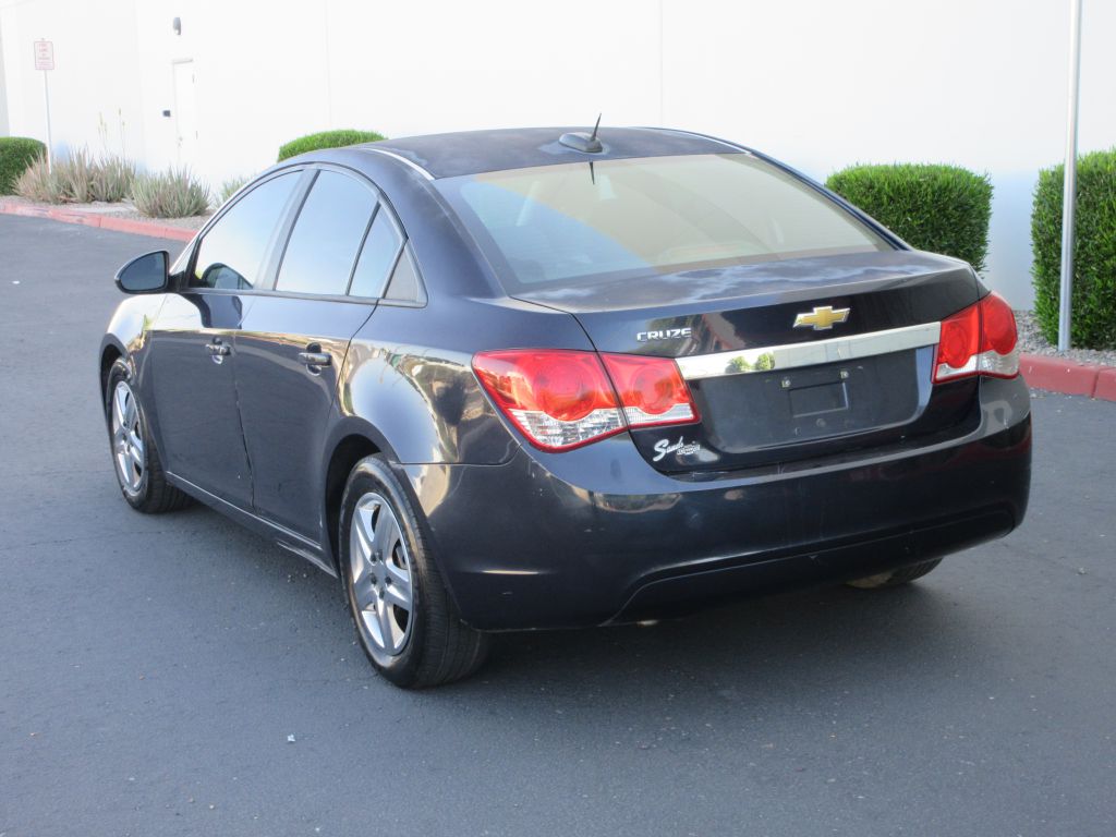 Car Image 4