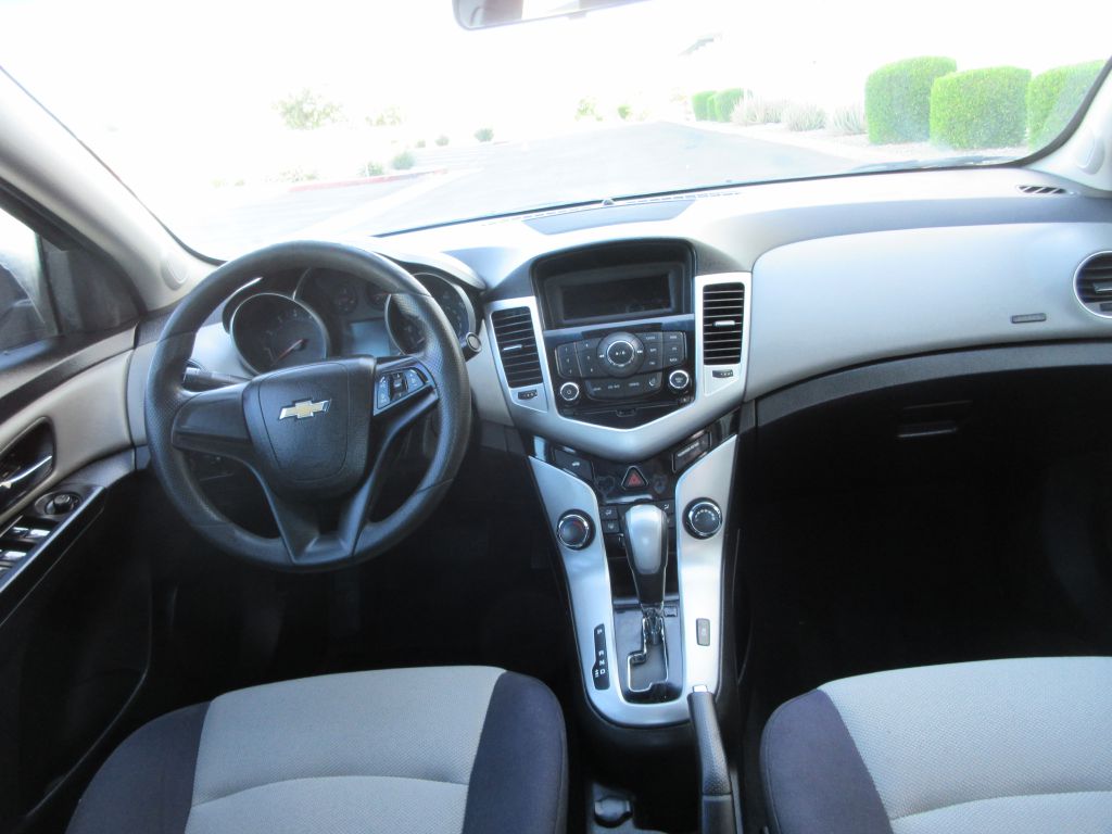 Car Image 12
