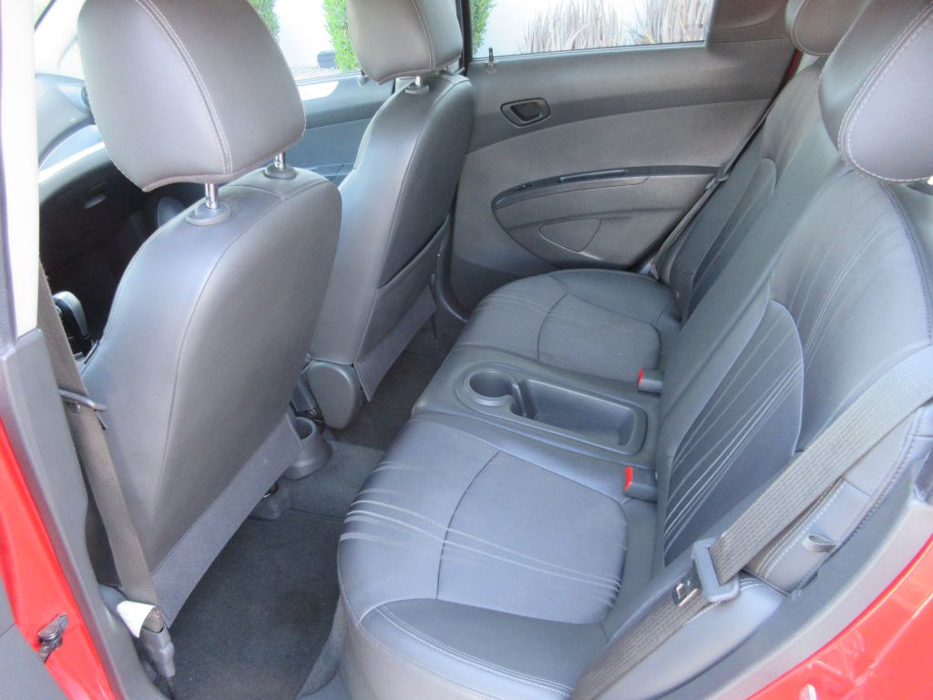 Car Image 9