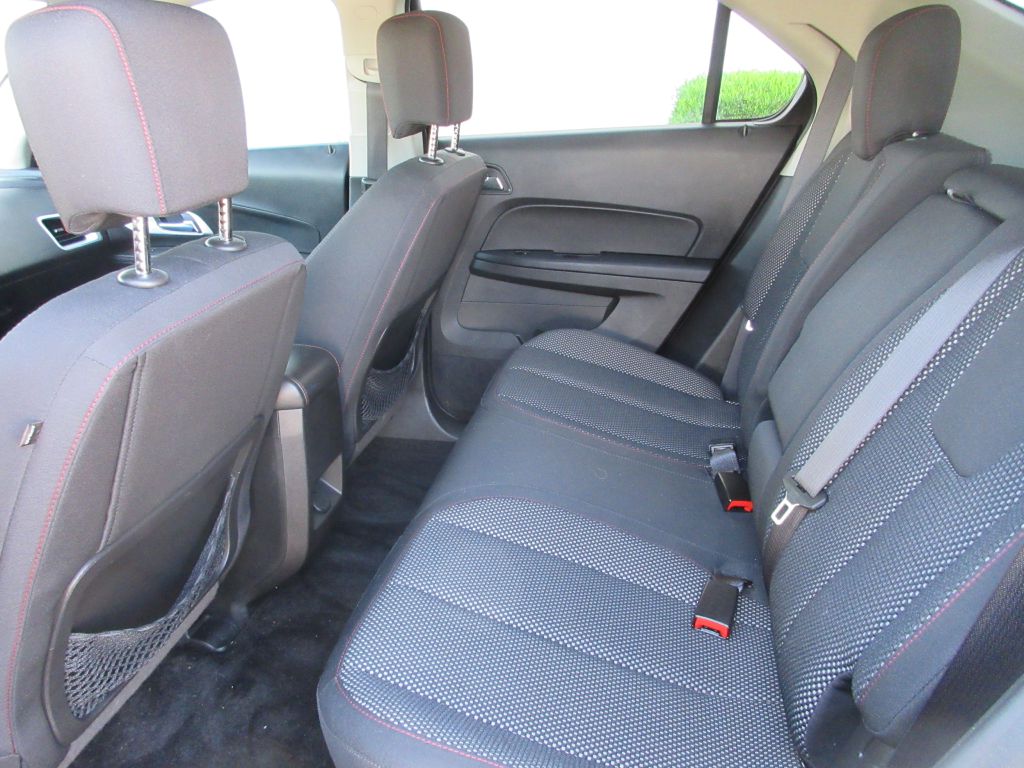 Car Image 9