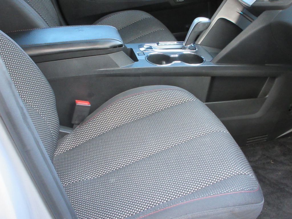Car Image 10