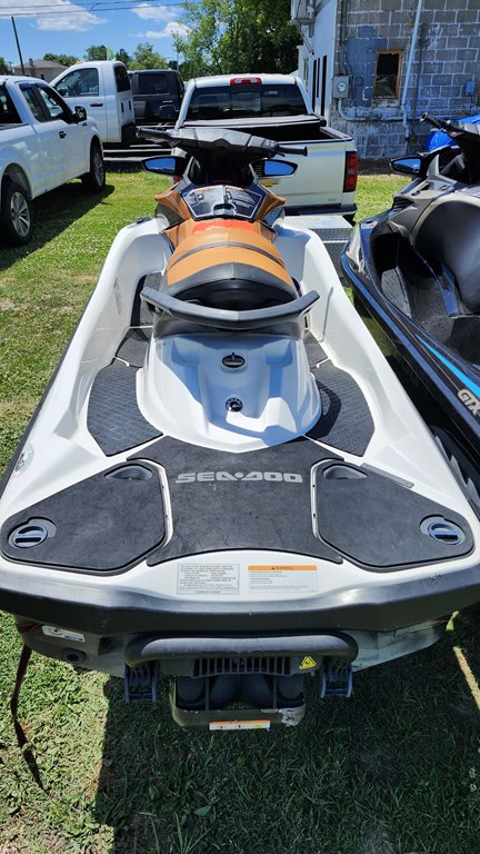 Photo 3 of this SEA DOO GTX 155