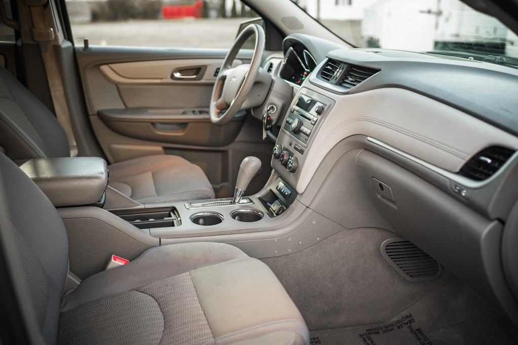 CHEVROLET TRAVERSE 2015 CHEVROLET TRAVERSE 1GNKVFED2FJ389520