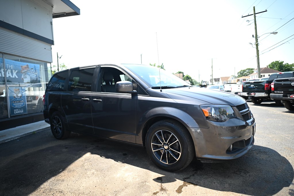 2019 Dodge Grand Caravan GT's photo