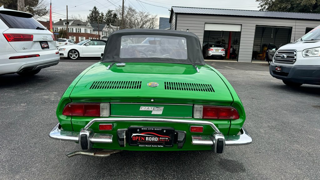Photo 6 of this FIAT 850