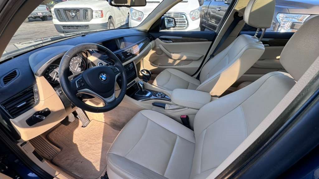 Photo 8 of this BMW X1