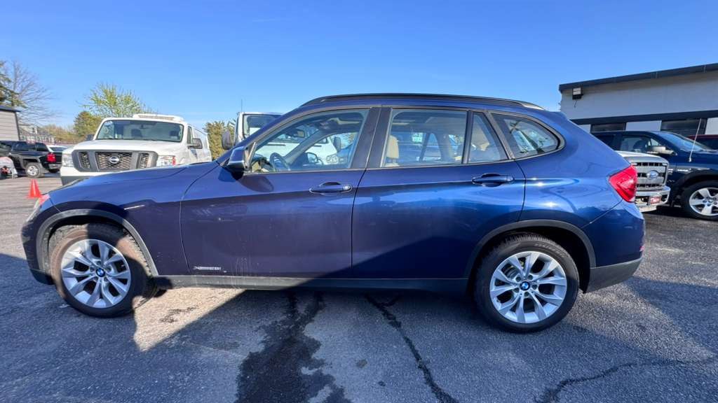 Photo 3 of this BMW X1