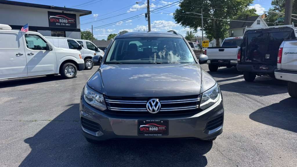 2017 VOLKSWAGEN TIGUAN