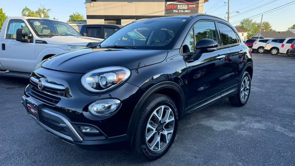 Photo 2 of this FIAT 500X