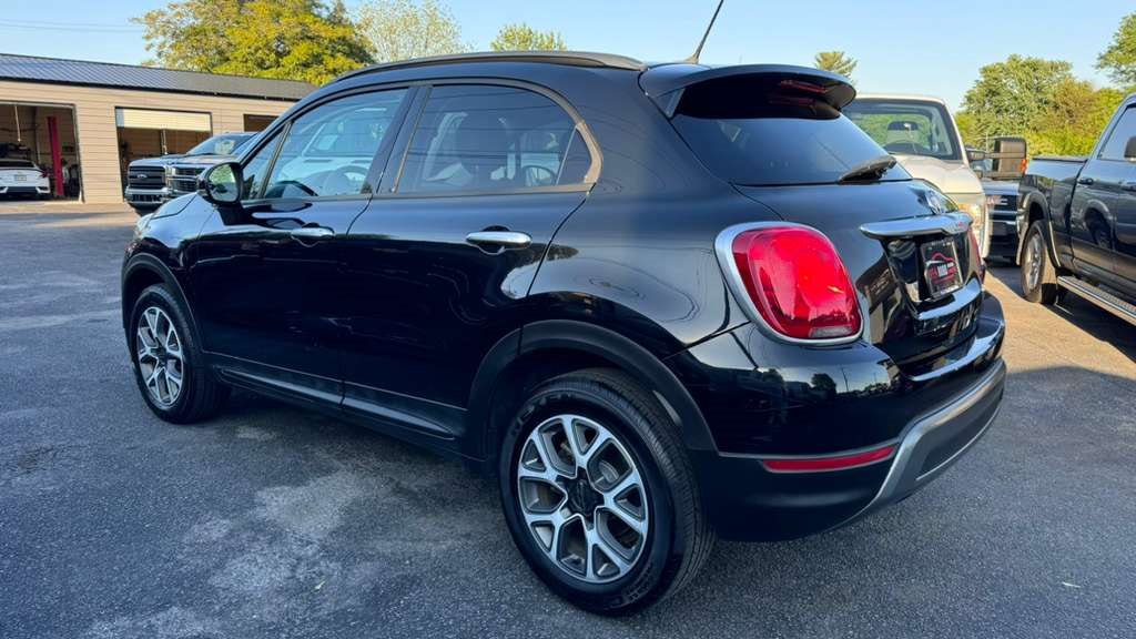 Photo 4 of this FIAT 500X