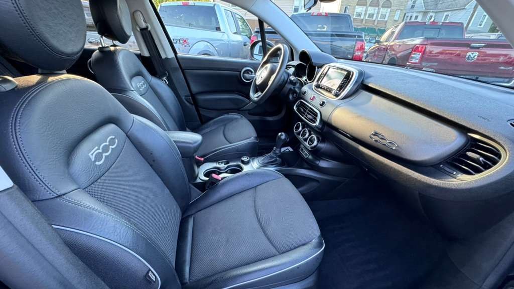 Photo 12 of this FIAT 500X