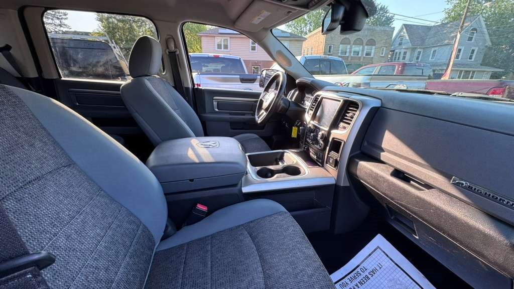 RAM 1500 2017 RAM 1500 1C6RR7LM1HS880279