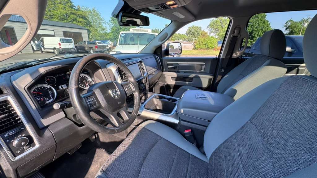 RAM 1500 2017 RAM 1500 1C6RR7LM1HS880279