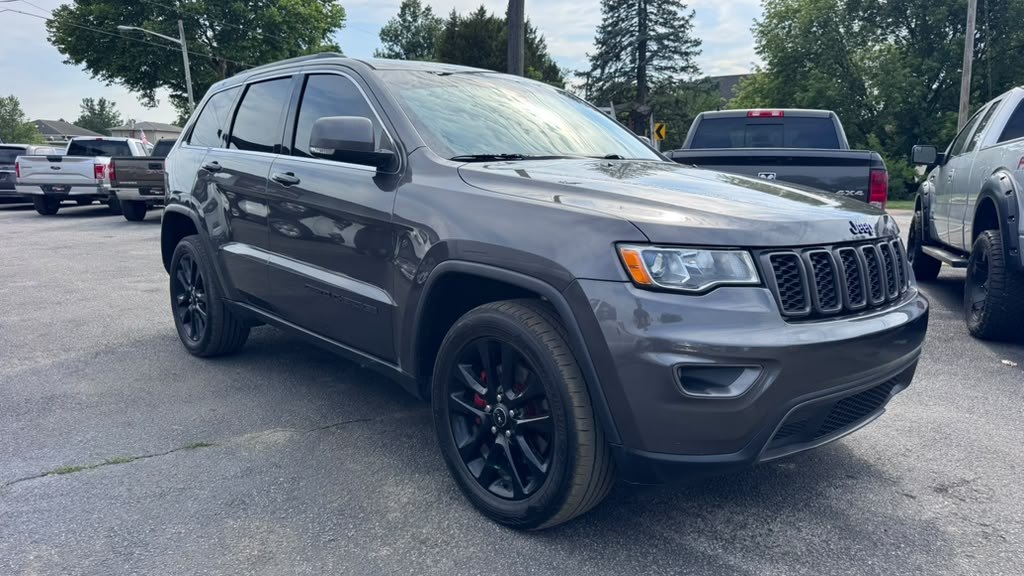 JEEP GRAND CHEROKEE 2017 JEEP GRAND CHEROKEE 1C4RJFBT6HC905450